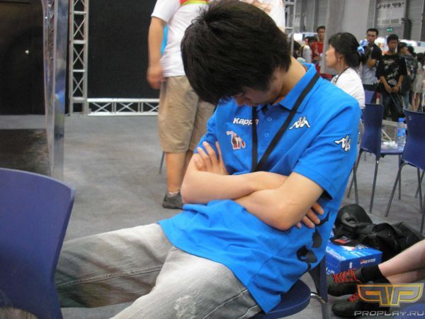 ��� ����