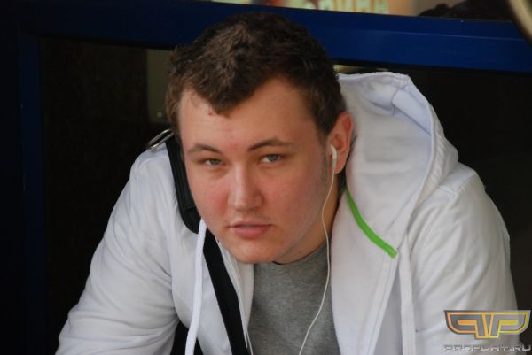 ������-������ Edward