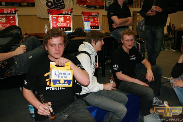 fnatic �������� Corona