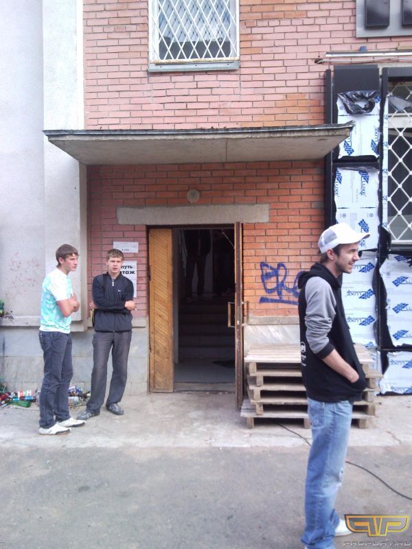 ���� � ����