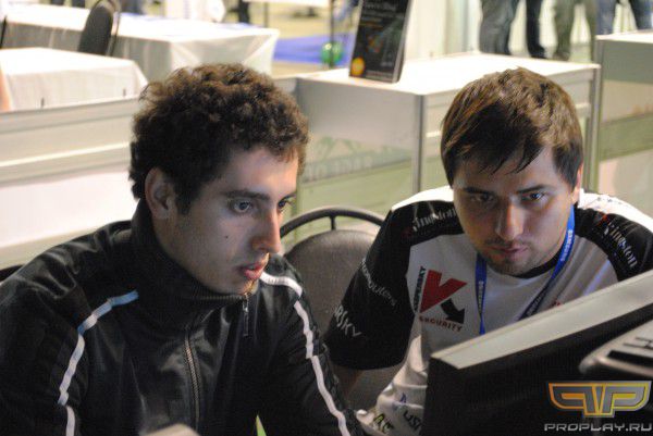 Titan � Bruce ��������� ����