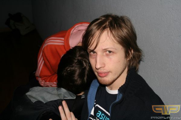 ���� � ���-�� ������