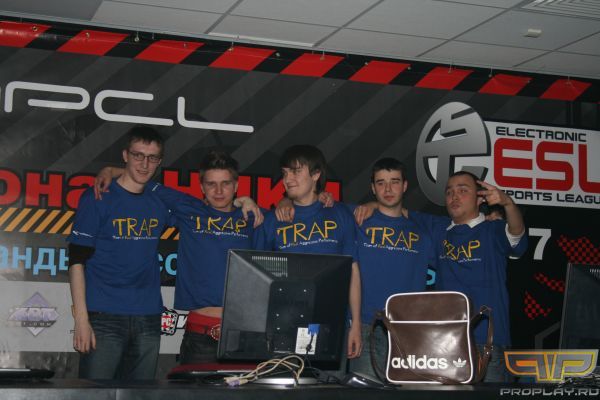 ADIDAS - ����������� �������